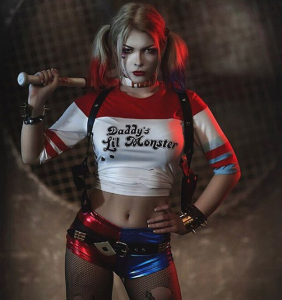 Captain-Irachka-as-harley-quinn