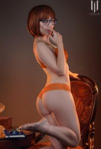 Sexy-Velma-by-Jennifer-Van-Damsel