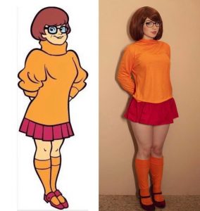 Velma-Cosplay-by-Maria-Fernanda