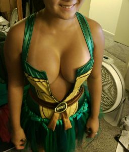 busty-chick-teenage-mutant-ninja-turtles-costume