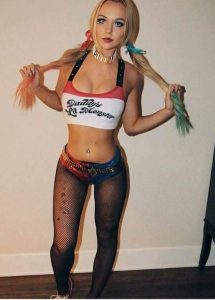 sexy-harley-quinn-cosplay-girl